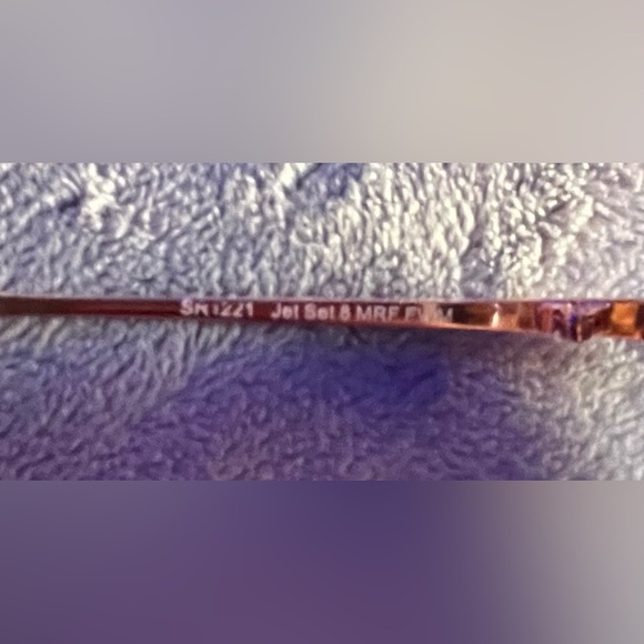 SUNGLASSES - Picture 2 of 4